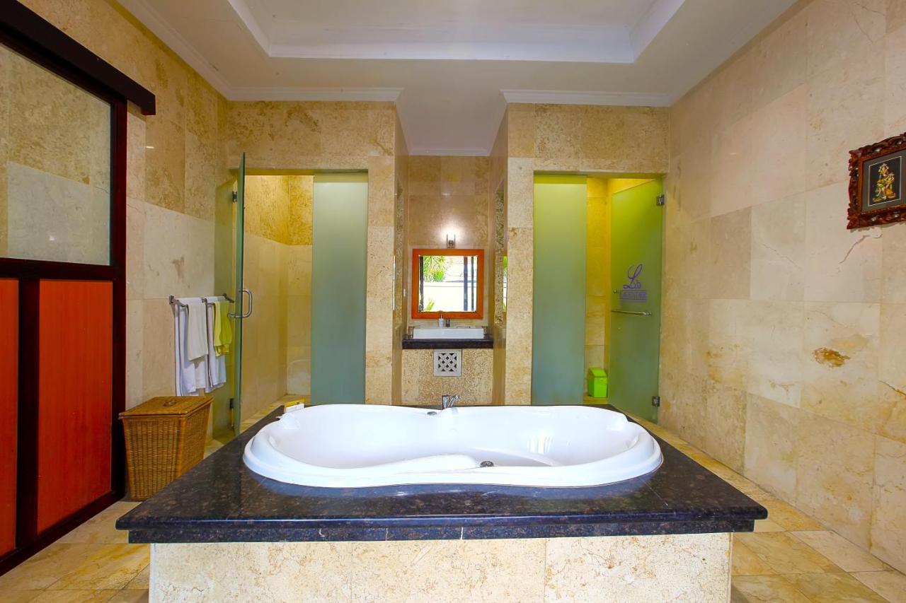 Private Pool Villas クタ エクステリア 写真